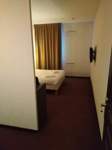 Studio Privatif Dans Hotel Residence Nimes Gare Екстериор снимка