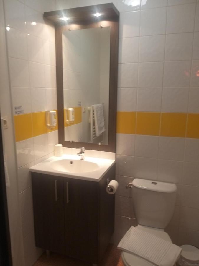 Studio Privatif Dans Hotel Residence Nimes Gare Екстериор снимка
