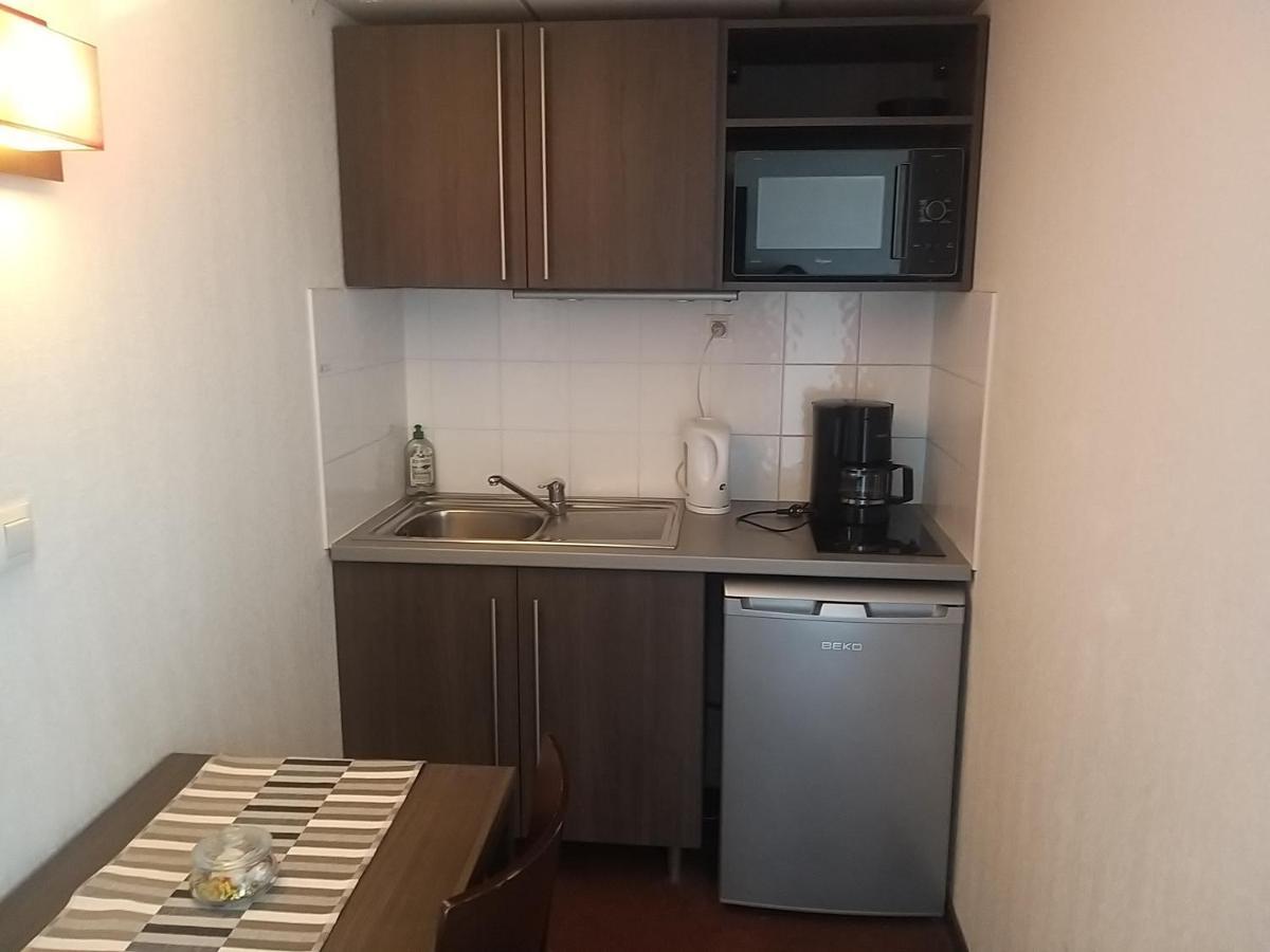 Studio Privatif Dans Hotel Residence Nimes Gare Екстериор снимка